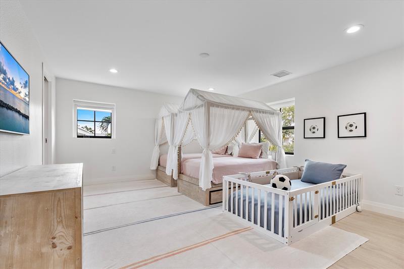 Image 58 of 99 For 9 Tahoe Ln