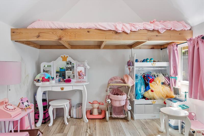 Image 61 of 99 For 9 Tahoe Ln