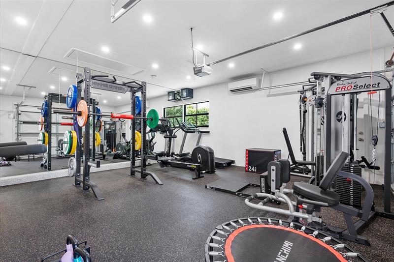 Image 64 of 99 For 9 Tahoe Ln