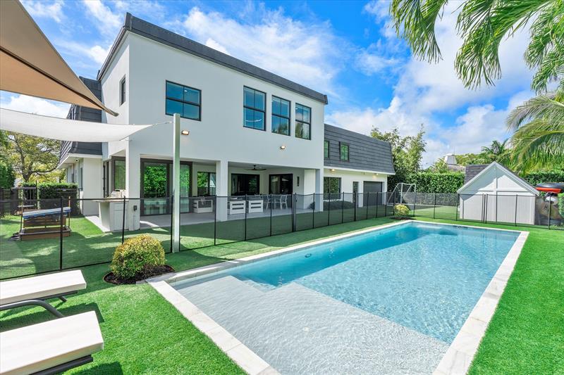 Image 71 of 99 For 9 Tahoe Ln