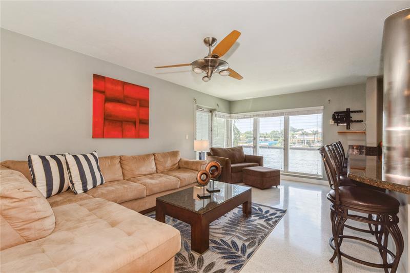 Image 4 of 23 For 561 Bayshore Dr  1