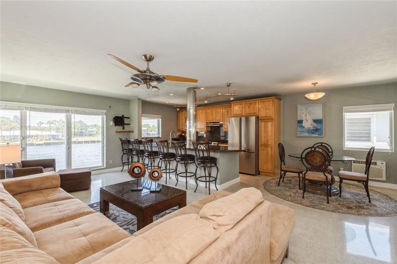 Image 8 of 23 For 561 Bayshore Dr  1