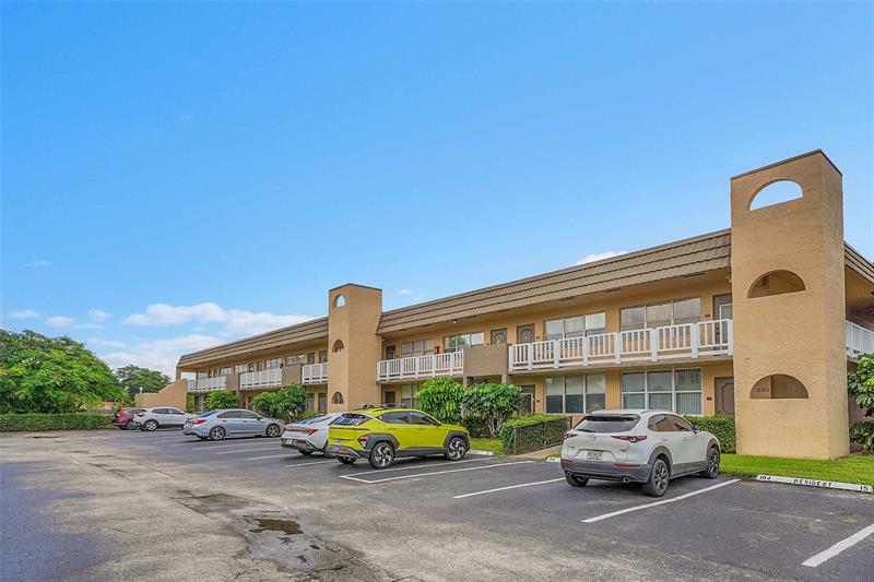 Details for 9061 Sunrise Lakes Blvd  102, Sunrise, FL 33322