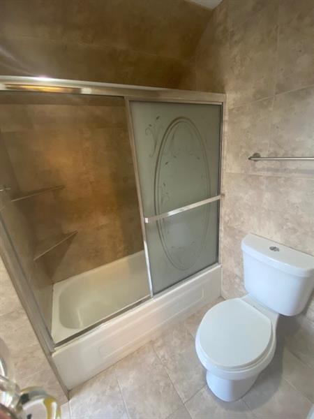 Image 22 of 32 For 871 81 Terr  1