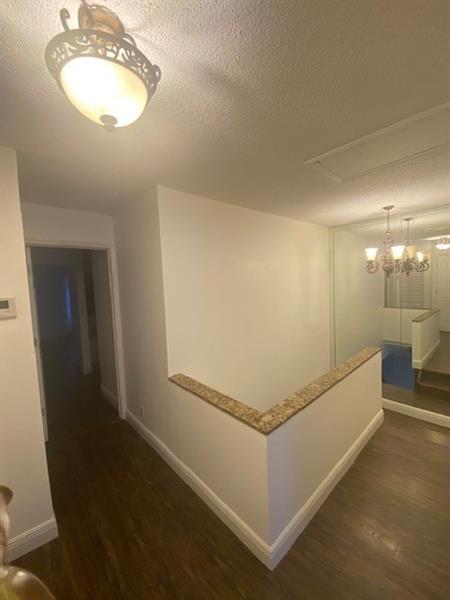 Image 23 of 32 For 871 81 Terr  1