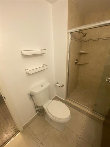 Image 29 of 32 For 871 81 Terr  1