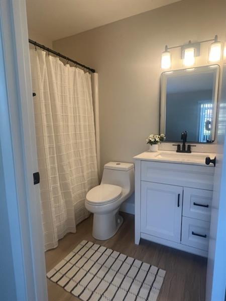 Image 19 of 39 For 18 Vista Gardens Trl  105