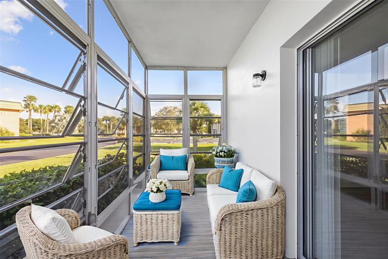 Image 21 of 39 For 18 Vista Gardens Trl  105