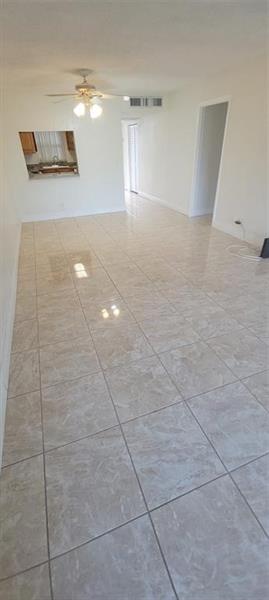Image 16 of 26 For 9421 Evergreen Pl  102