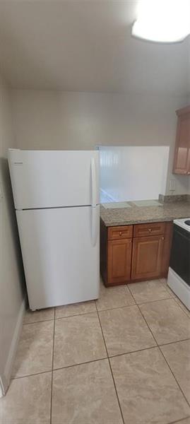 Image 17 of 26 For 9421 Evergreen Pl  102