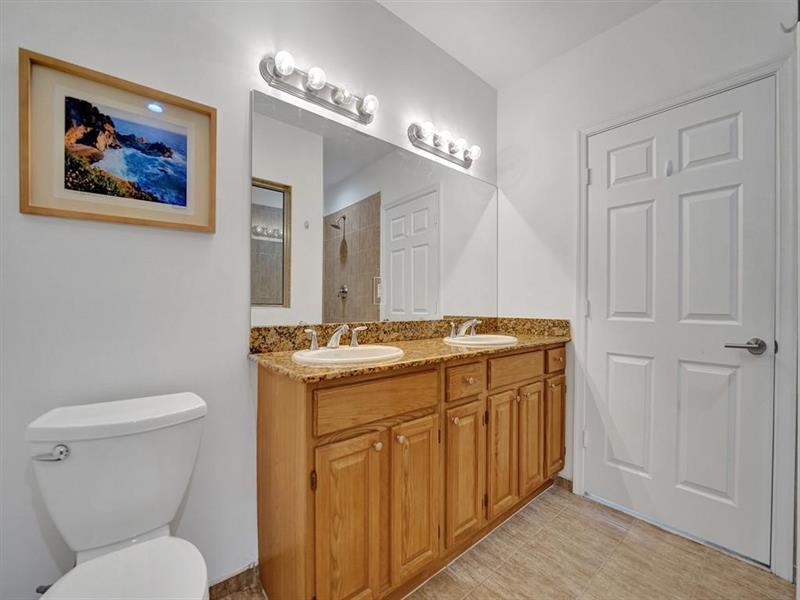 Image 31 of 37 For 703 16th Ct  