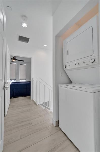 Image 34 of 37 For 703 16th Ct  