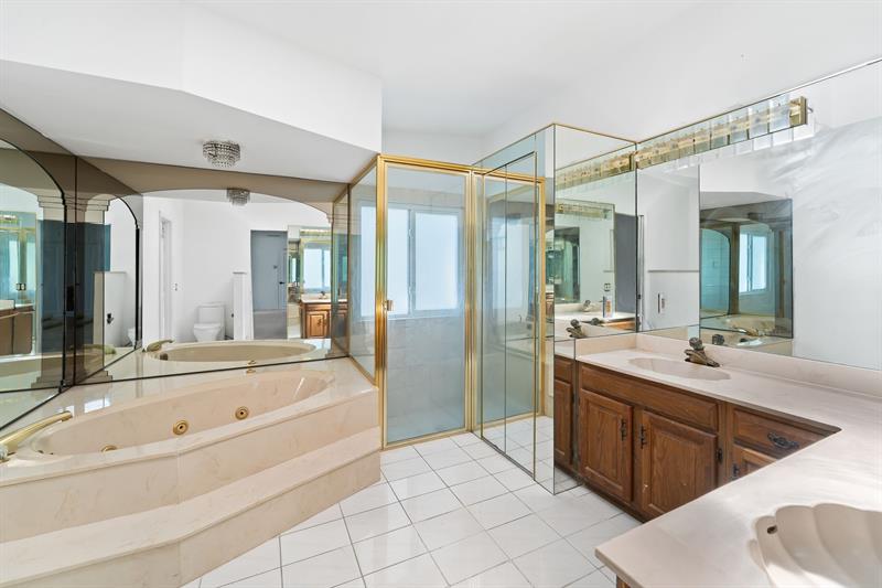 Image 13 of 21 For 4180 101st Dr