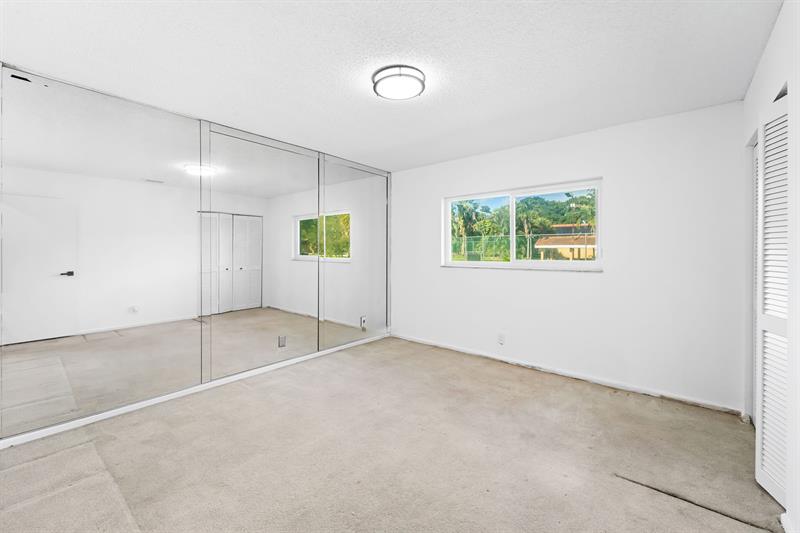 Image 15 of 21 For 4180 101st Dr