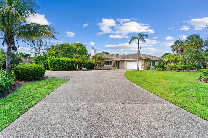Image 18 of 21 For 4180 101st Dr