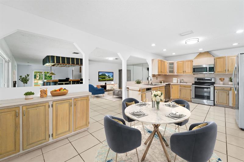 Image 9 of 21 For 4180 101st Dr