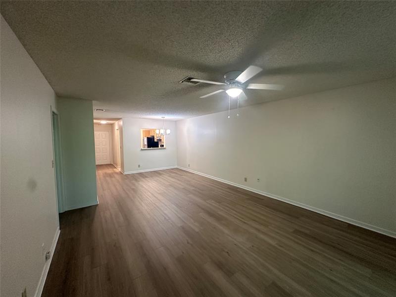 Image 6 of 13 For 3034 Coral Springs Dr  202