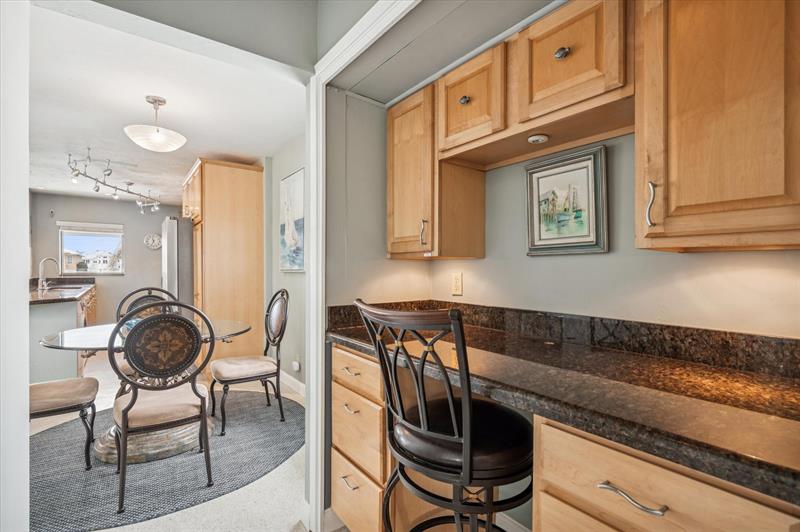 Image 11 of 23 For 561 Bayshore Dr  1