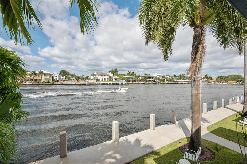 Image 15 of 23 For 561 Bayshore Dr  1