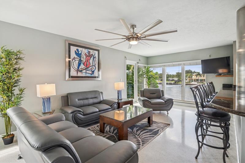 Image 3 of 23 For 561 Bayshore Dr  1