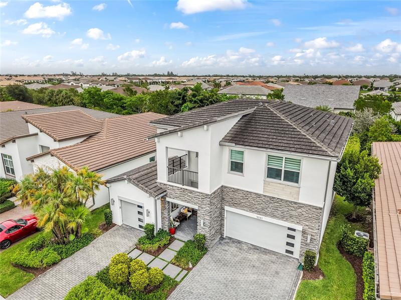 Image 39 of 42 For 5041 Beland Dr