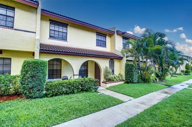 Details for 2768 47th Ln  2803, Fort Lauderdale, FL 33313