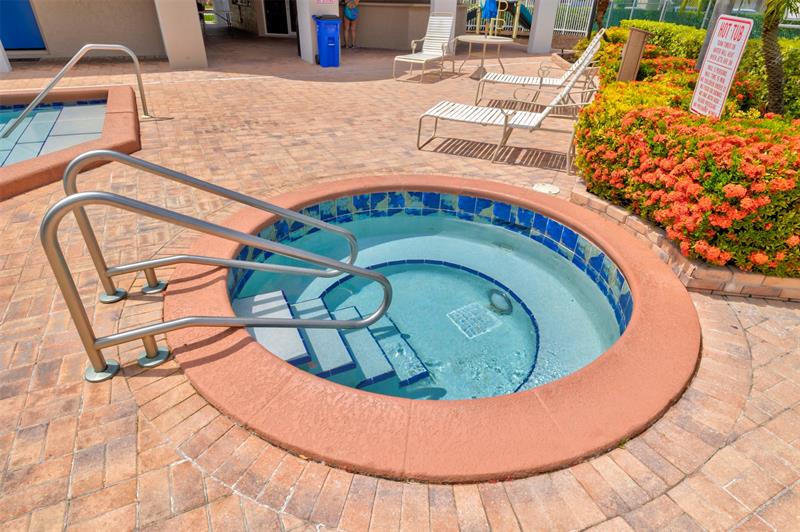 Image 34 of 41 For 2050 Discovery Cir  0