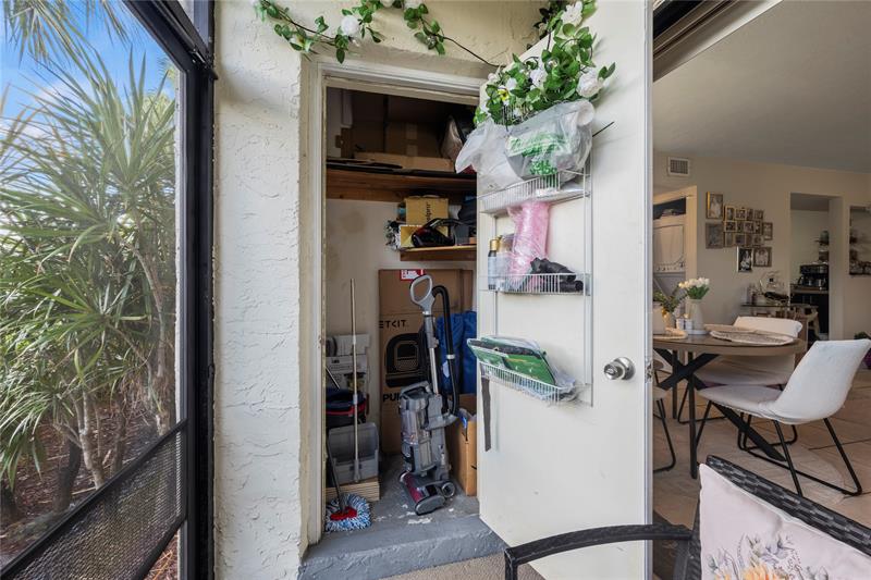 Image 16 of 68 For 10710 Royal Palm Blvd  2-2