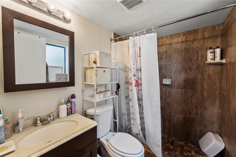 Image 27 of 68 For 10710 Royal Palm Blvd  2-2