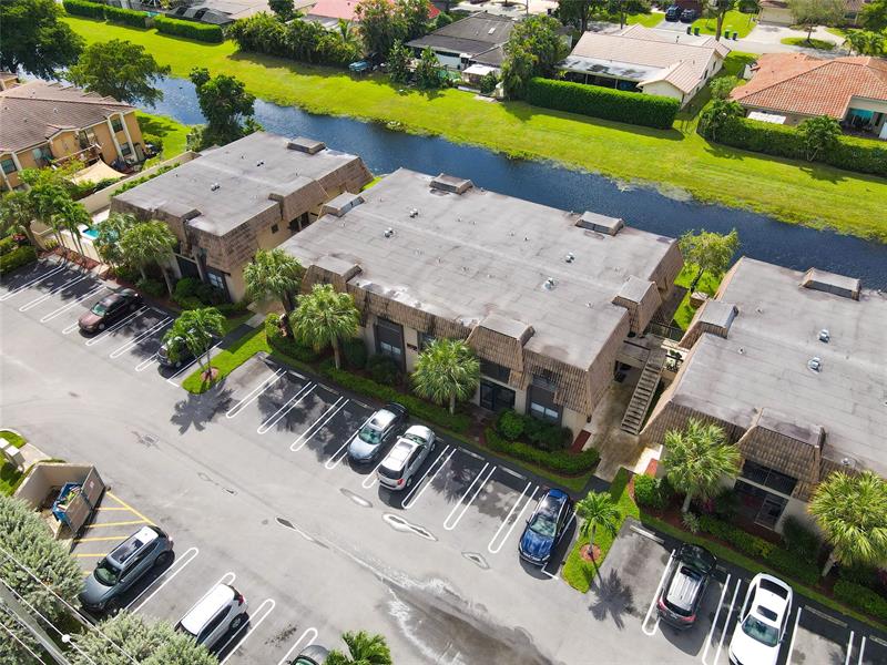 Image 48 of 68 For 10710 Royal Palm Blvd  2-2