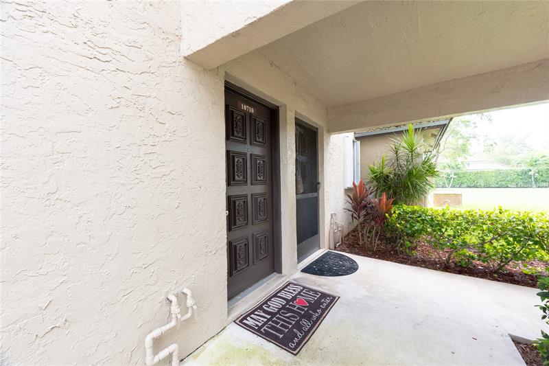 Image 5 of 68 For 10710 Royal Palm Blvd  2-2