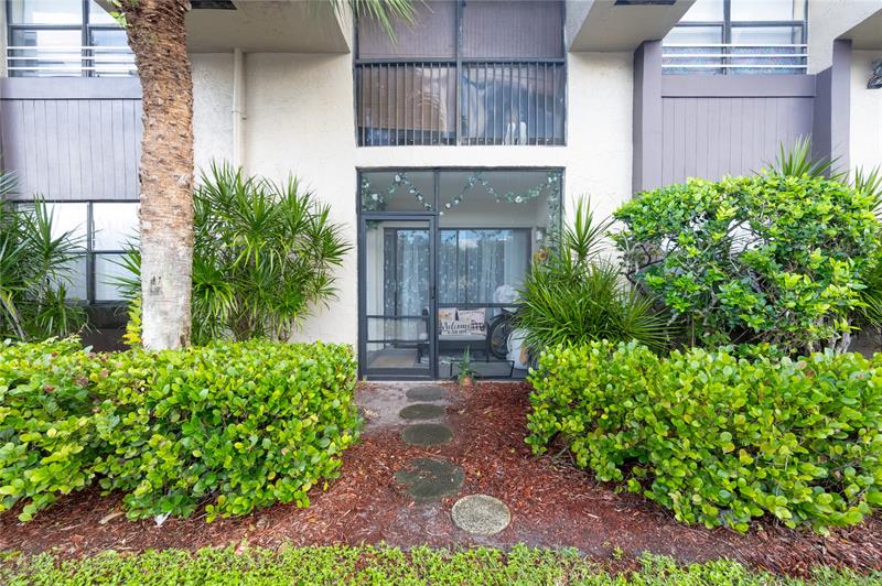 Image 64 of 68 For 10710 Royal Palm Blvd  2-2