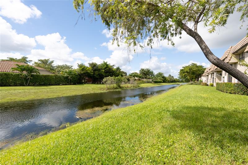 Image 67 of 68 For 10710 Royal Palm Blvd  2-2