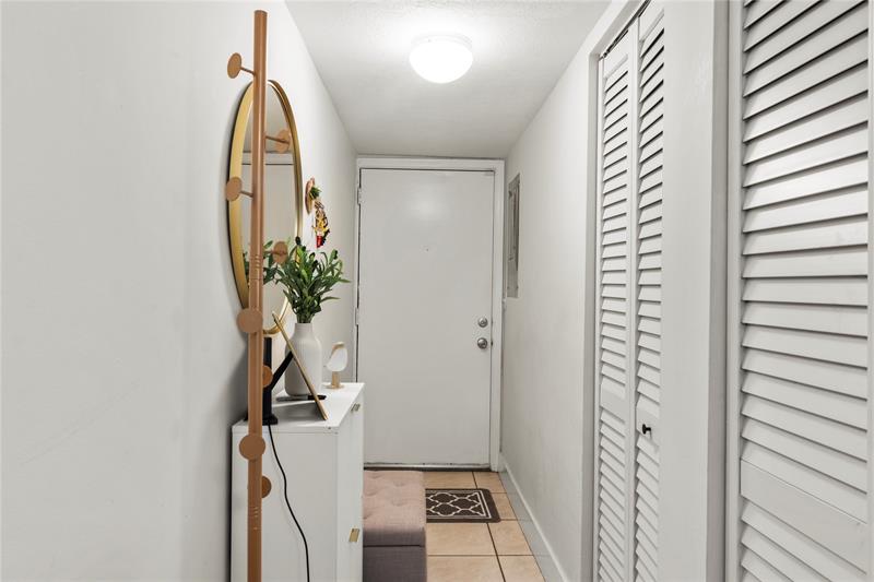 Image 8 of 68 For 10710 Royal Palm Blvd  2-2