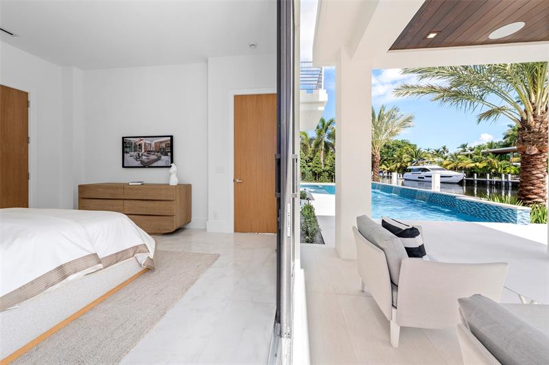 Image 22 of 87 For 24 Fiesta Way