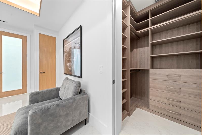 Image 30 of 87 For 24 Fiesta Way