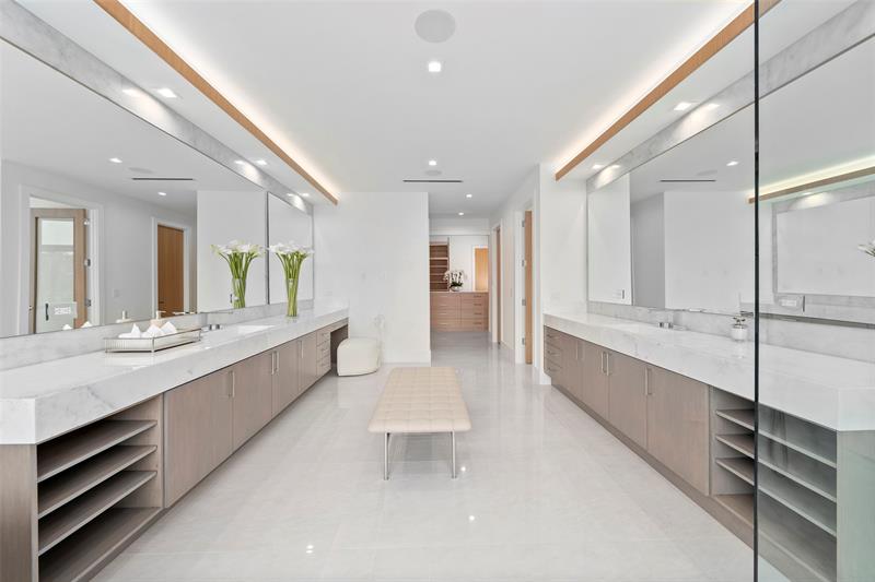 Image 41 of 87 For 24 Fiesta Way