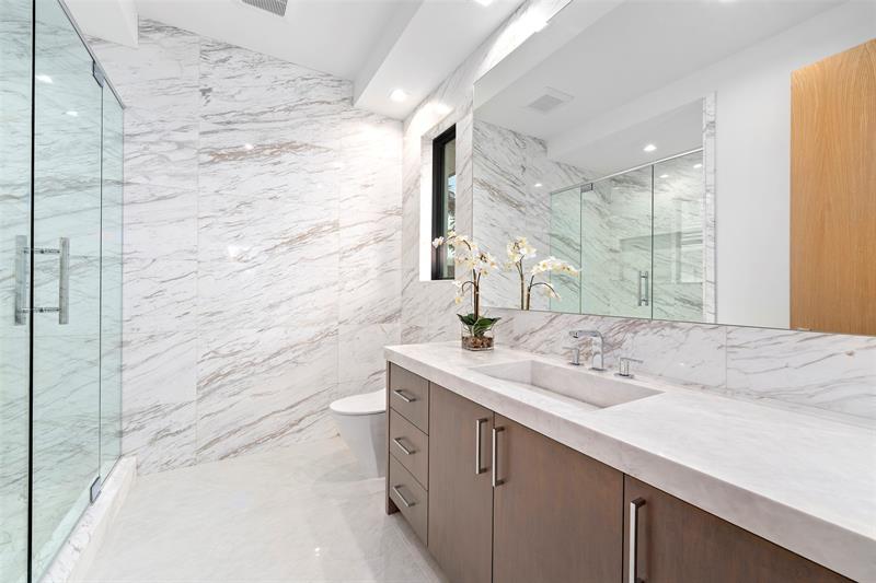 Image 47 of 87 For 24 Fiesta Way