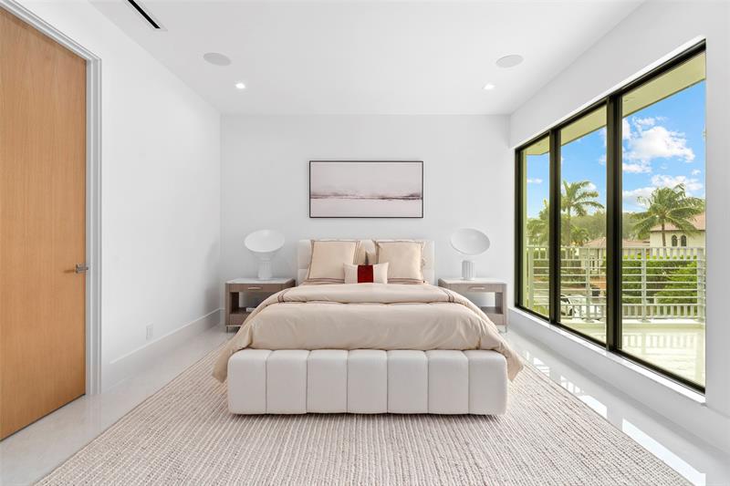 Image 49 of 87 For 24 Fiesta Way