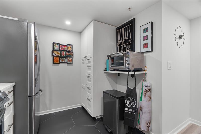 Image 10 of 48 For 520 5th Ave  2209