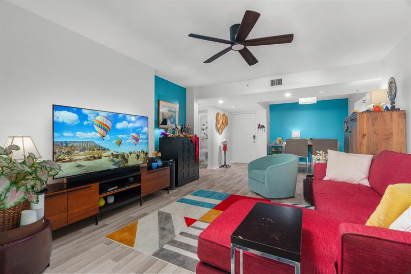 Image 3 of 48 For 520 5th Ave  2209