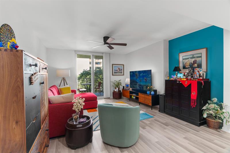 Image 4 of 48 For 520 5th Ave  2209