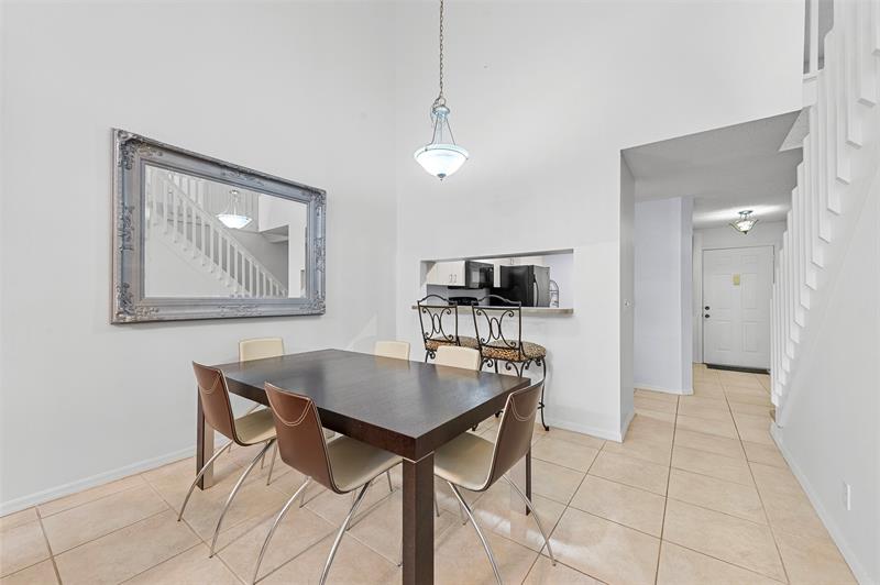 Image 16 of 44 For 7602 Pinewalk Dr  154