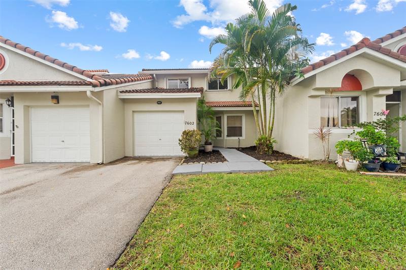 Image 3 of 44 For 7602 Pinewalk Dr  154
