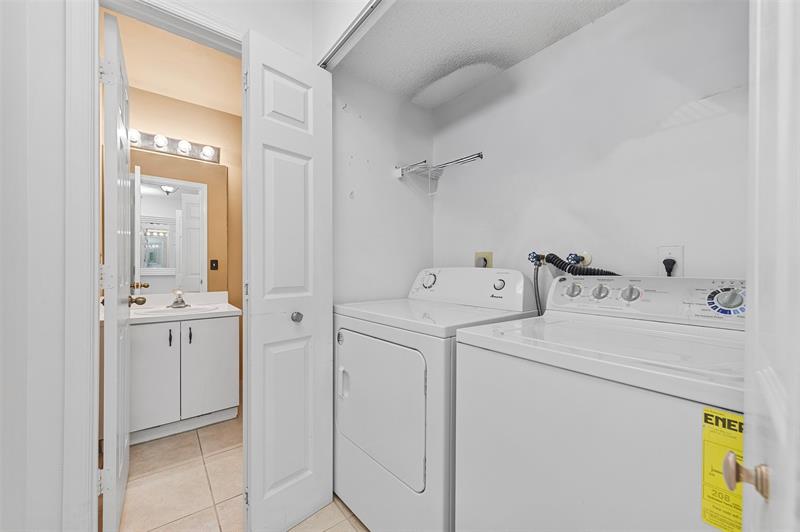 Image 7 of 44 For 7602 Pinewalk Dr  154