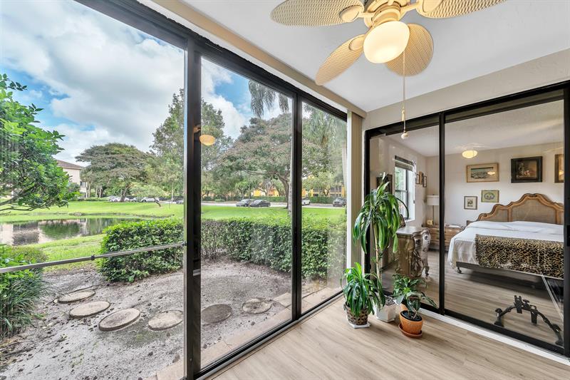 Image 31 of 45 For 4101 Coral Tree Cir  116