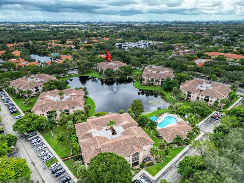 Image 40 of 45 For 4101 Coral Tree Cir  116