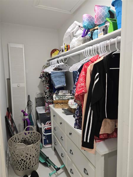 Image 14 of 64 For 229 Durham E  229