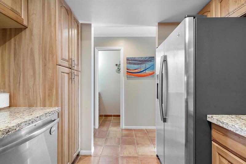 Image 10 of 28 For 921 13th St  3