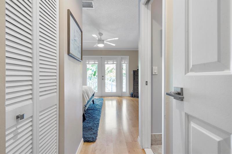 Image 14 of 28 For 921 13th St  3